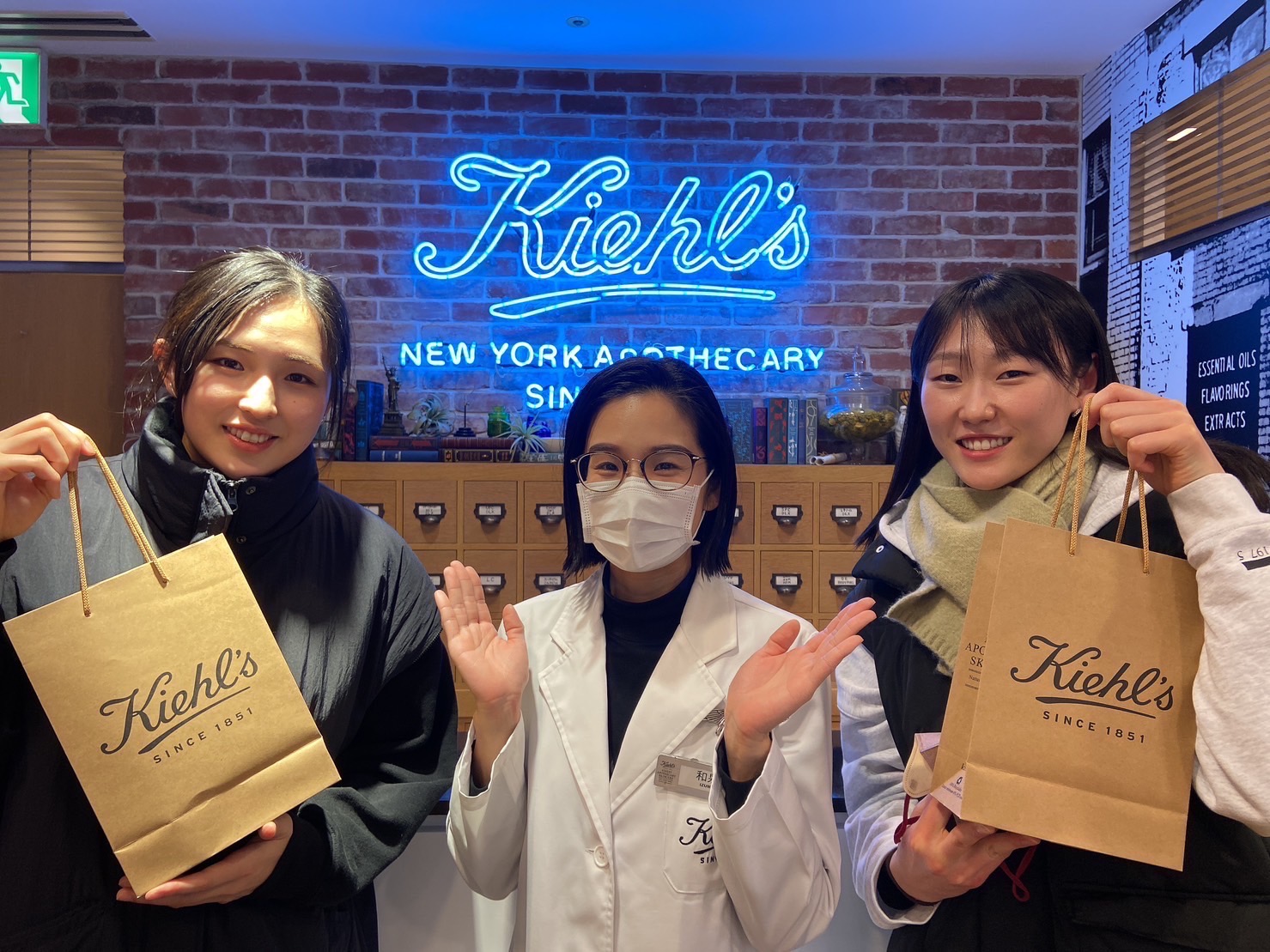 写真③（キールズ）#キールズ神戸三ノ宮店 #皮膚科学スキンケア #肌診断 #キールズ信者